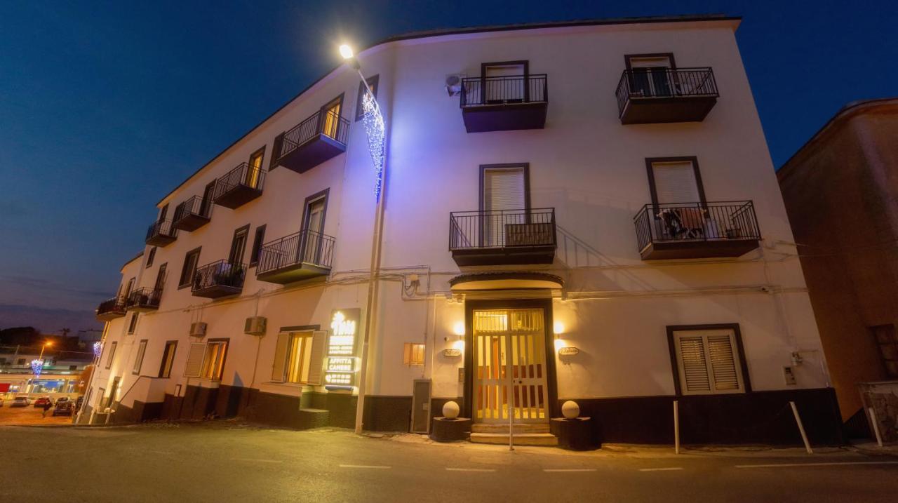 Naro Suites And Rooms Bacoli Eksteriør billede