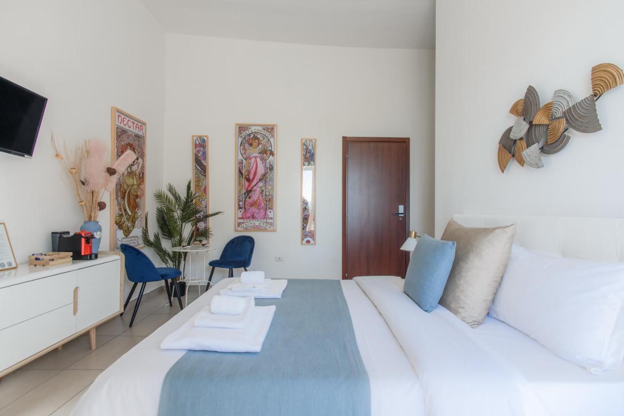 Naro Suites And Rooms Bacoli Eksteriør billede