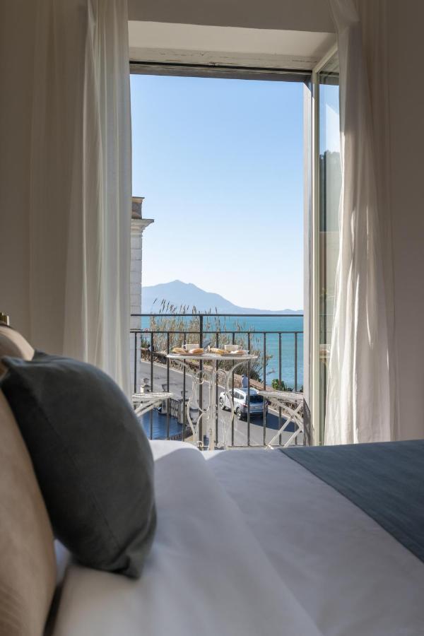 Naro Suites And Rooms Bacoli Eksteriør billede