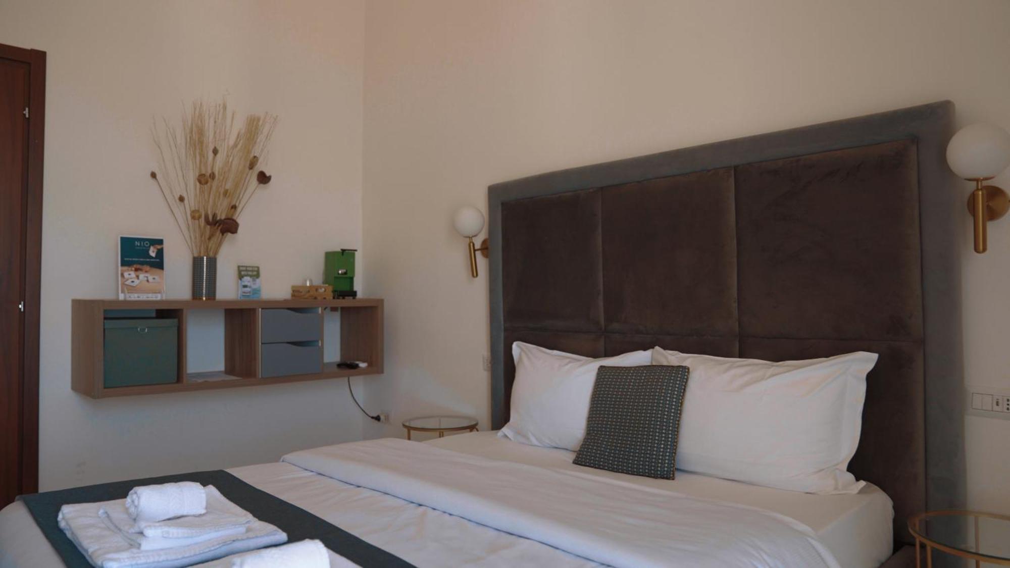 Naro Suites And Rooms Bacoli Eksteriør billede